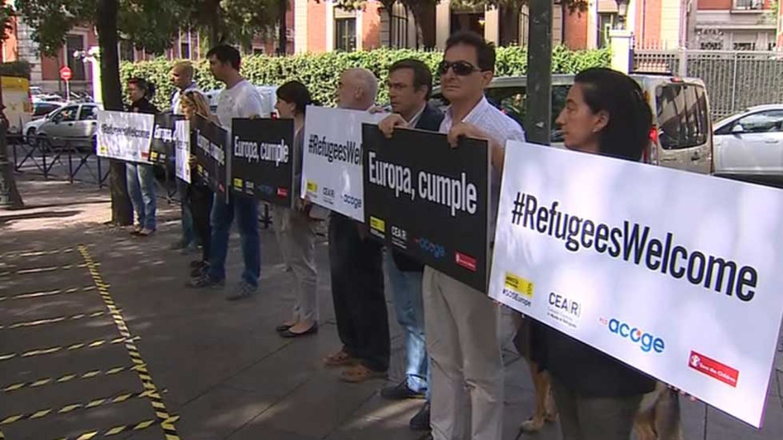 Varias ONGs piden que Europa lleve a cabo una política de acogida digna