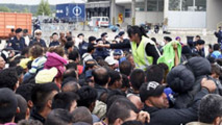 Telediario 1 - Telediario 2 en 4' - 14/09/15