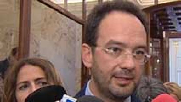 Telediario 1 - La polémica del toro de la Vega se traslada a la arena política