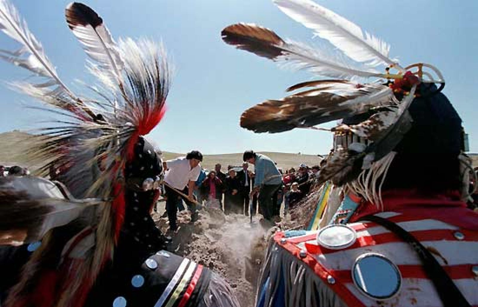 En el país más rico del mundo, existe una de las zonas más deprimidas del planeta, donde viven los indios sioux, que votan el martes a su propio líder.