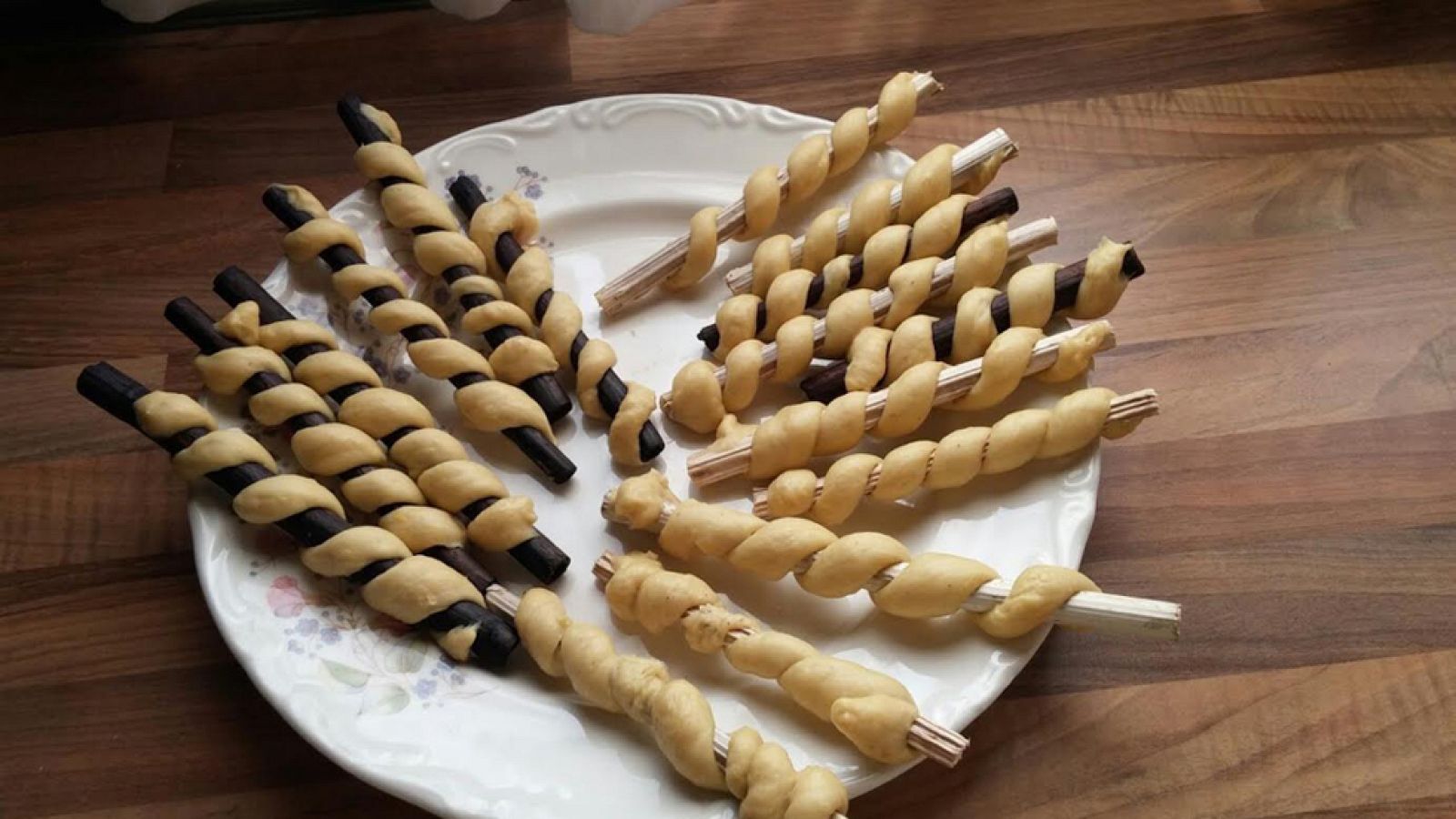 Ricos dulces ¡con varas de cardos!