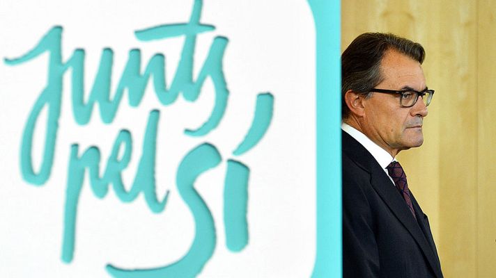 Telediario 1 - Mas responde que España puede "estar unificada sin Cataluña"