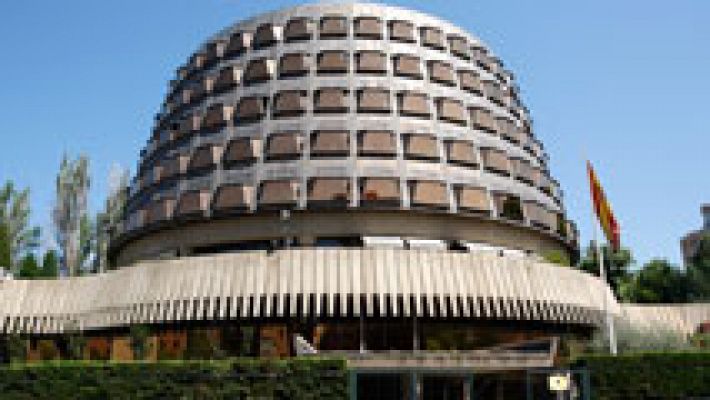 Telediario 1 - El PP y el PSOE se acusan en el Congreso de "electoralismo"