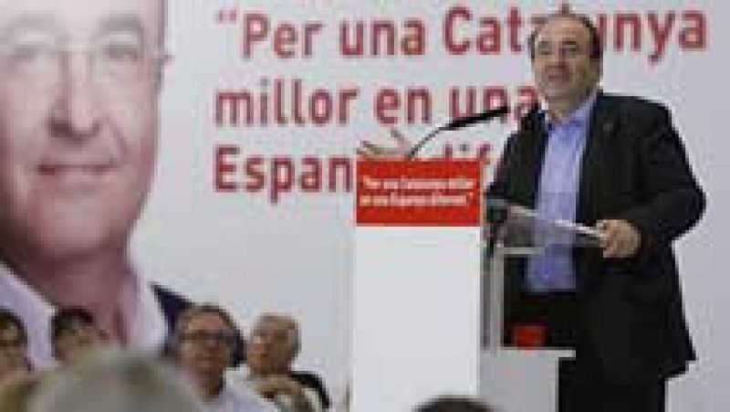 Los grupos políticos en Cataluña advierten a Mas de las consecuencias de una hipotética salida de la UE