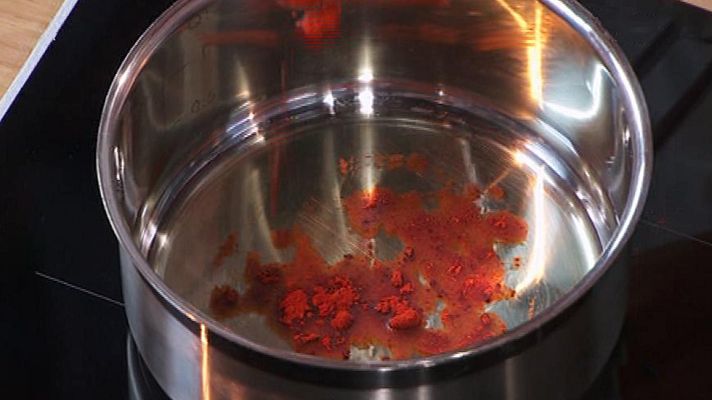 Torres en la cocina - Aceite de pimentón