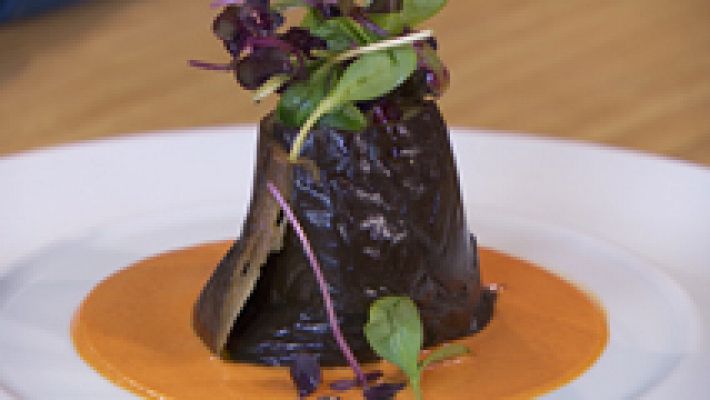 Torres en la cocina - Berenjena asada con romesco