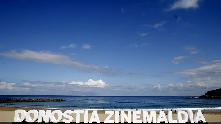 Telediario 1 - 'Mad Max: Furia en la carretera' triunfa para la crítica y en San Sebastián