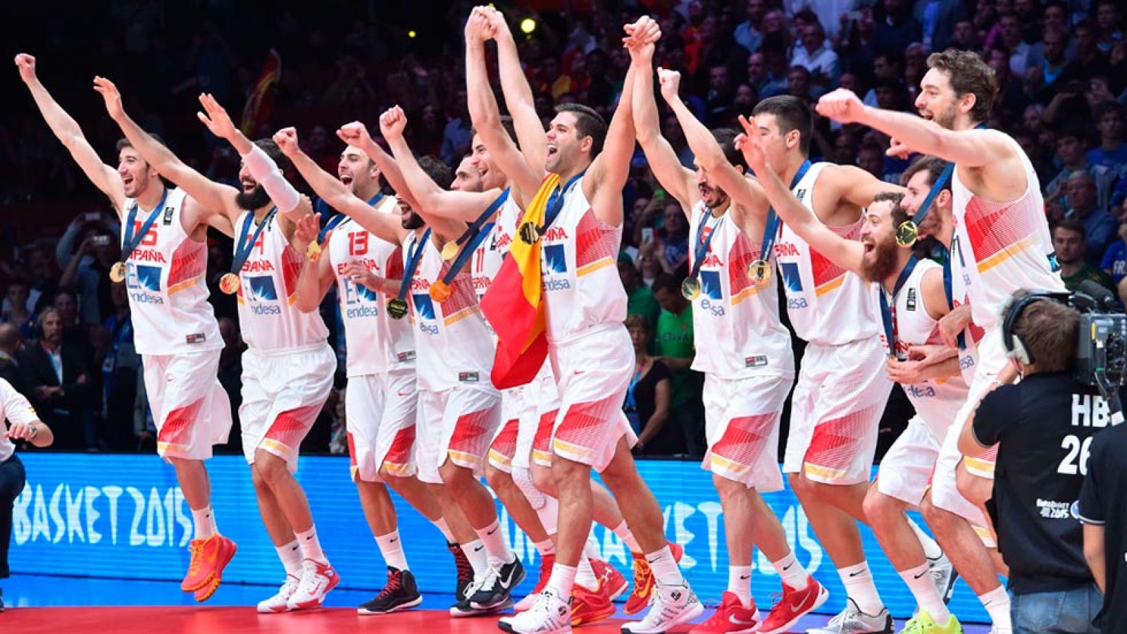 La generación de oro del basket español se lleva el Eurobasket 2015 | Ver