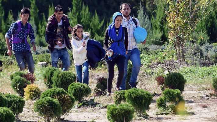 Telediario 1 - Las minas de las guerras de los Balcanes, un nuevo riesgo para los refugiados en su ruta por Croacia