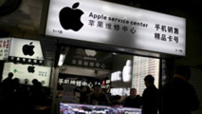 Telediario 1 - Un ataque informático en China compromete la seguridad del gigante Apple