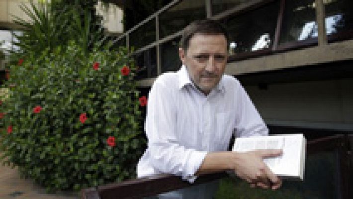 Telediario 1 - Martínez de Pisón, premio Nacional de Narrativa por su obra la 'La buena reputación'