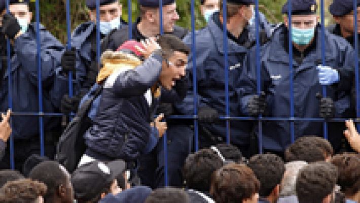 Telediario 1 - Croacia y Serbia desbloquean sus fronteras