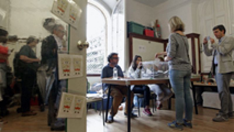 La participacin ciudadana en el voto es 5,7 puntos mayor que en las elecciones catalanas de 2012