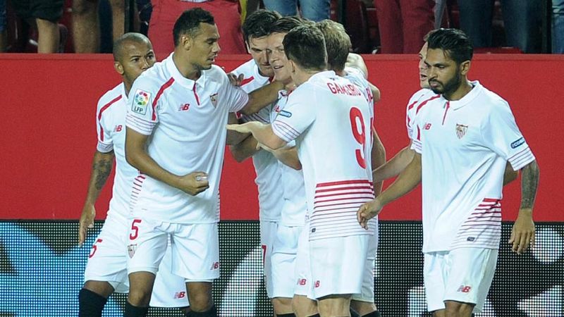 Juve y Sevilla buscan en la Champions el lugar para levantar el vuelo