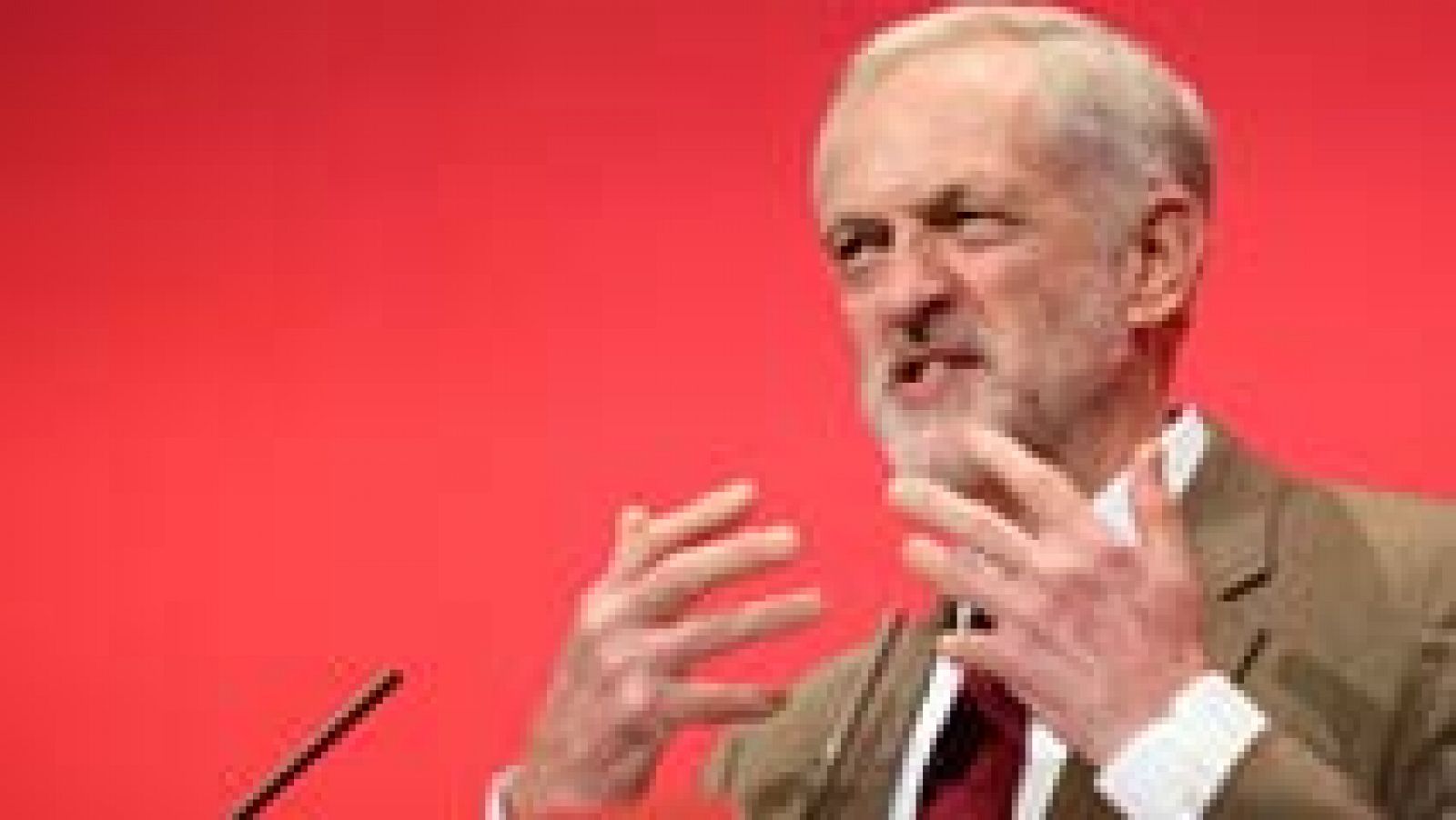 Corbyn disipa dudas como líder del Laborismo y defiende un programa de "cambio" contra la austeridad