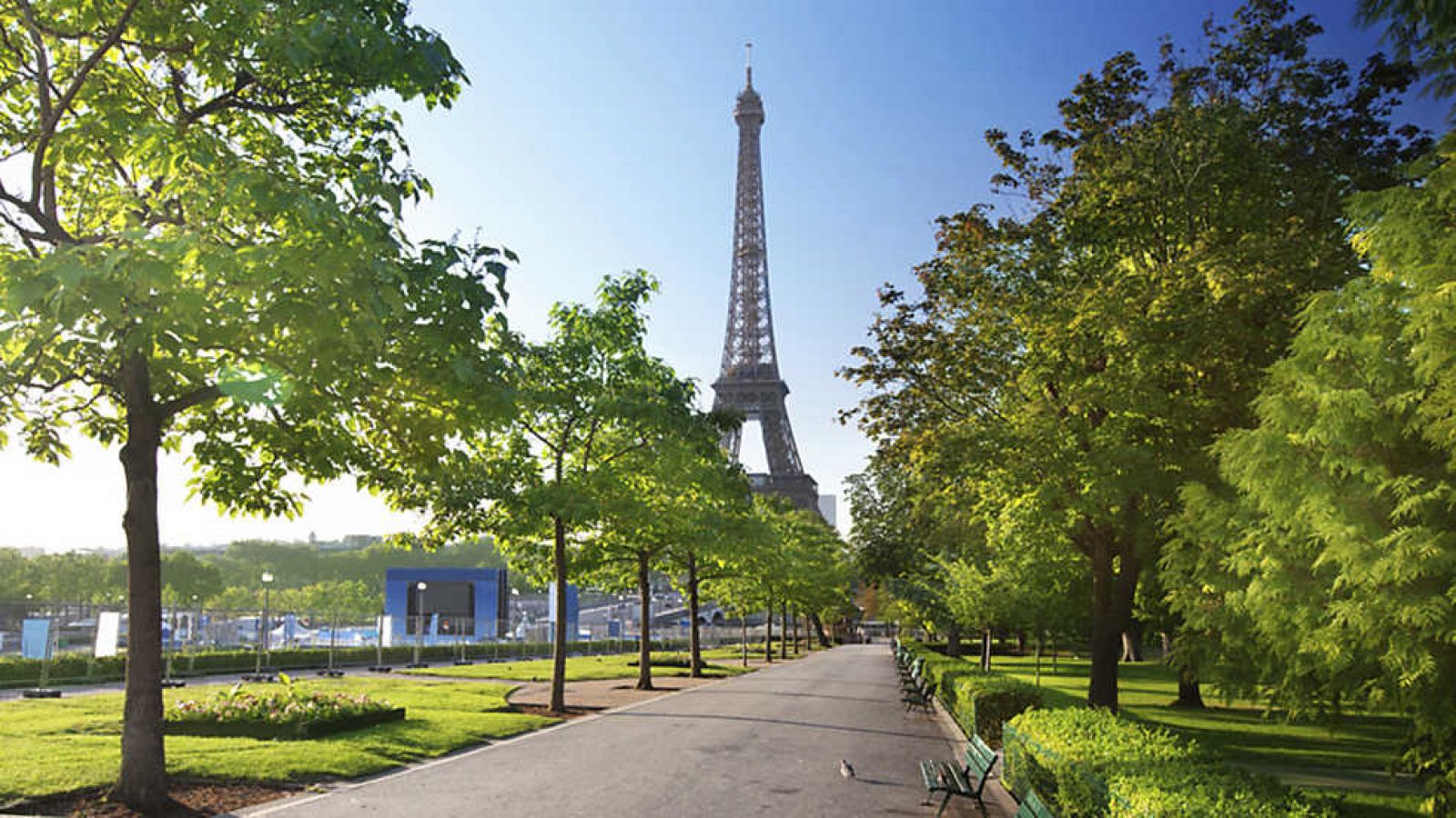 Documenta2 - Naturópolis: ¿Y si París pensara en verde?