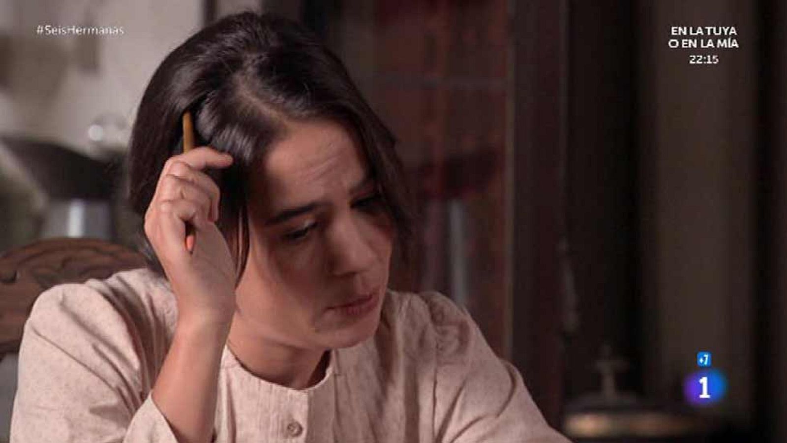 Seis Hermanas - Petra escribe una carta de disculpa para Celia