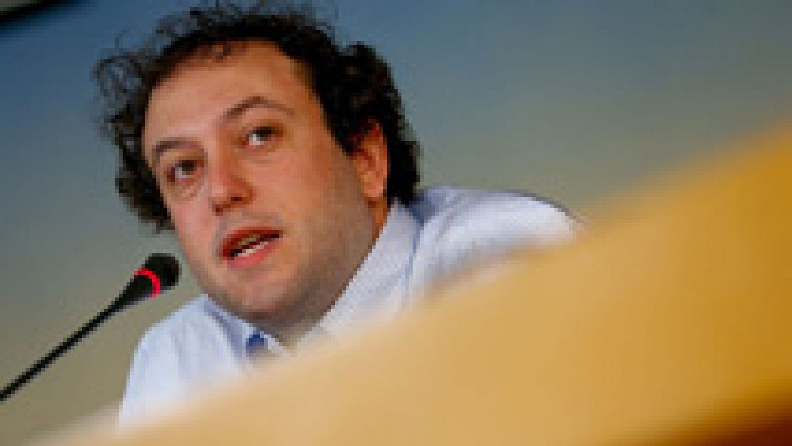 La Audiencia revoca el archivo de la causa contra Zapata, que tendrá que declarar por los tuits sobre Irene Villa | Ver