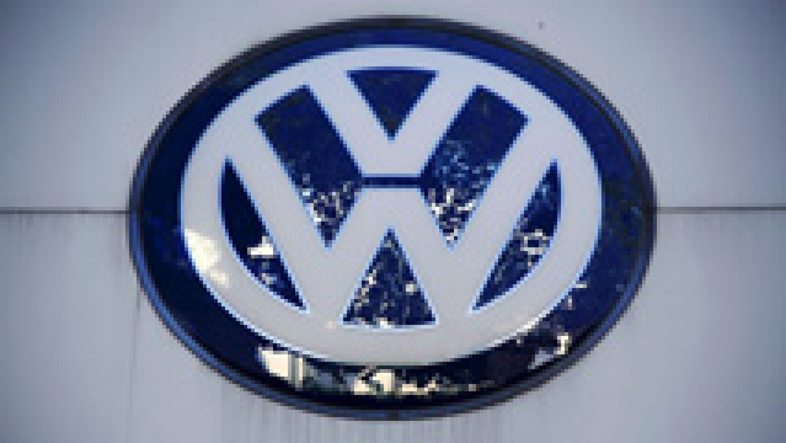 Telediario 1: Volkswagen comunica al Gobierno de España que la manipulación de emisiones no afecta al PIVE | RTVE Play
