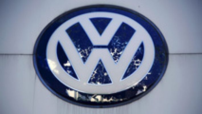 Telediario 1 - Volkswagen comunica al Gobierno de España que la manipulación de emisiones no afecta al PIVE
