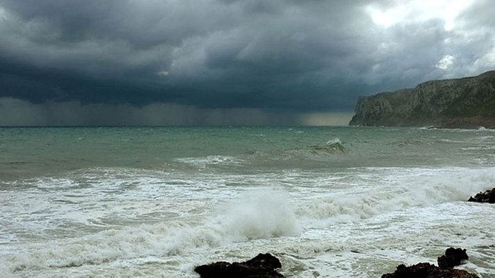 El tiempo - Chubascos fuertes en Pontevedra, Navarra y Huesca