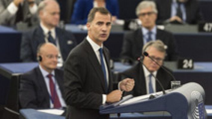 El rey defiende una España "unida y orgullosa de su diversidad" ante el Parlamento europeo