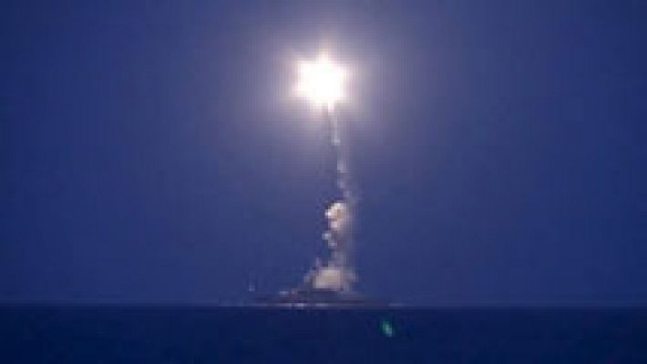  - Rusia bombardea Siria desde sus barcos en el mar Caspio