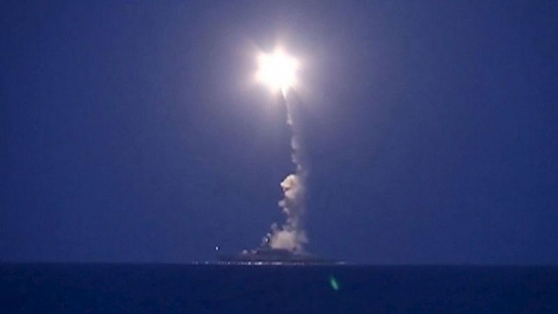 Rusia bombardea Siria desde sus barcos en el mar Caspio