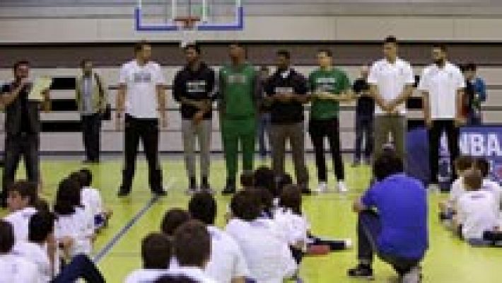 Baloncesto en RTVE - Hernangómez y David Lee hablan sobre el encuentro de este jueves