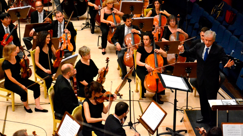 Grabaci�n de la banda sonora del documental 'Tambi�n entre los pucheros ...'