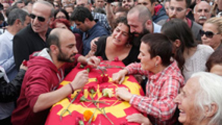 Turquía homenajea a las víctimas del atentado en una jornada de luto nacional 