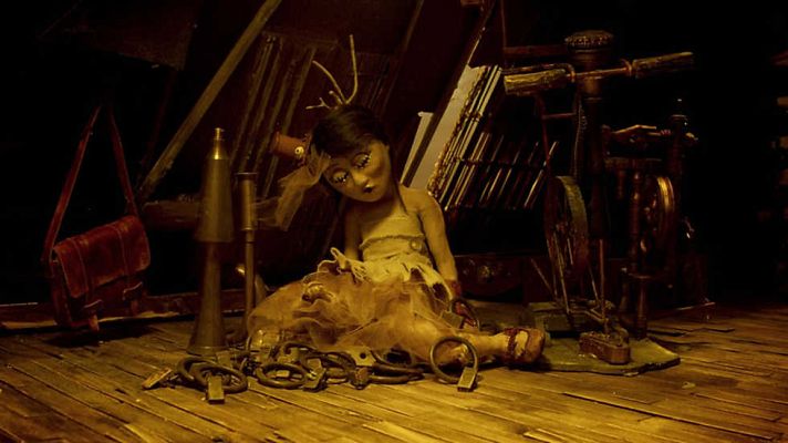 Metrópolis - ImagiNATIVAS