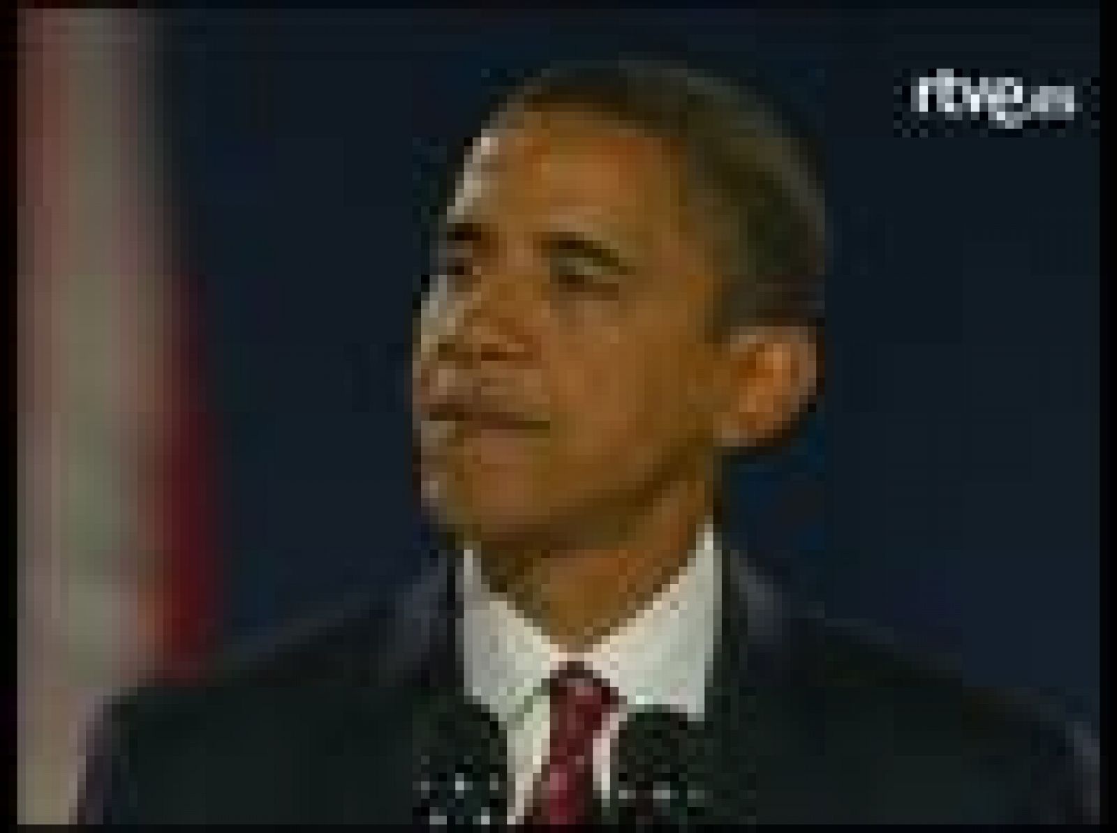 Obama: "El cambio ha venido a Amrica". As se expresaba Obama en su discurso tras la victoria. Frente a una multitud emocionada y eufrica por este momento histrico, Obama 'avis' a sus enemigos y mostr su mano tendida a los aliados. (5/11/08).