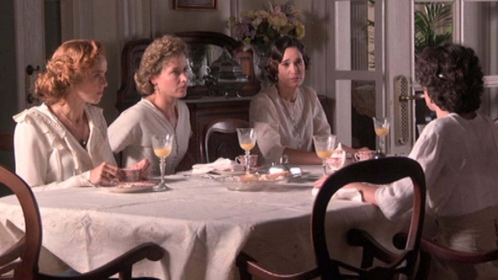 Seis hermanas - Episodio 122  - Ver ahora