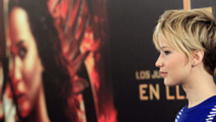 Telediario 1 - Las actrices de Hollywood denuncian la brecha salarial que existe frente a sus colegas masculinos