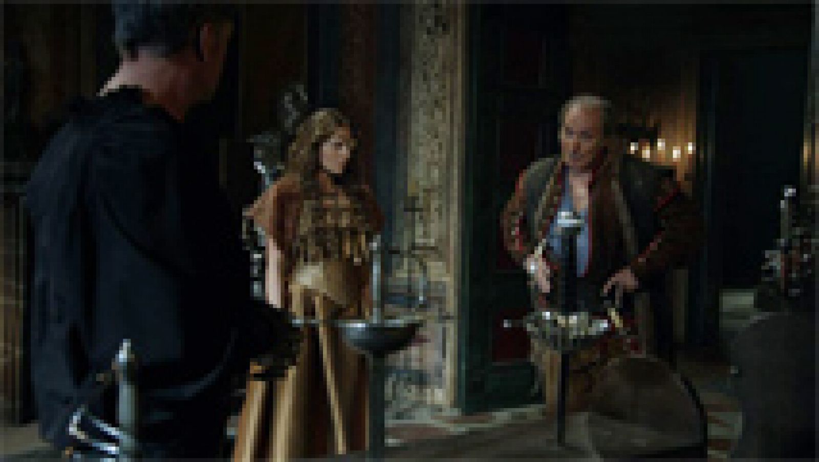 El comisario descubre que la Marquesa y Malasangre han "fornicado"