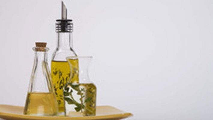 Telediario 1 - La OCU denuncia que el aceite ha subido más de un 50% en los últimos 18 meses