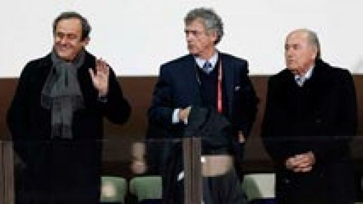 Villar asume las funciones de Platini al frente de la UEFA, pero no la presidencia