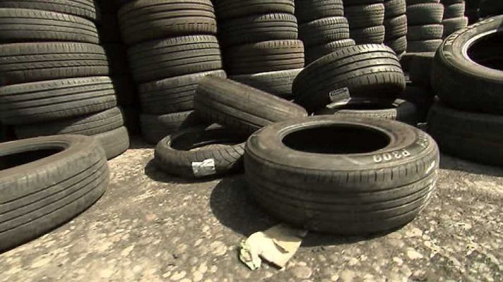 El escarabajo verde - Reciclaje sobre ruedas (oct. 2015)