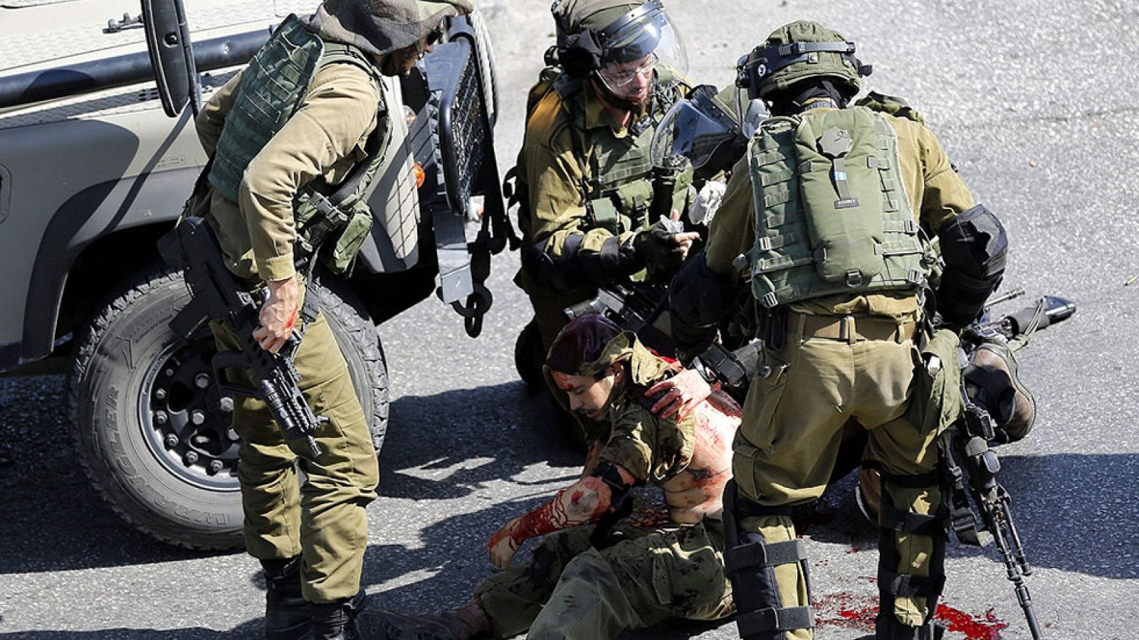 Dos intentos de apuñalamiento en Hebrón y Jerusalén termina con dos agresores palestinos muertos