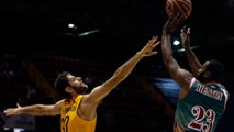 El Barcelona Lassa se ha impuesto con claridad al Sevilla con 18 puntos de Ribas y 22 de valoración de Ante Tomic.