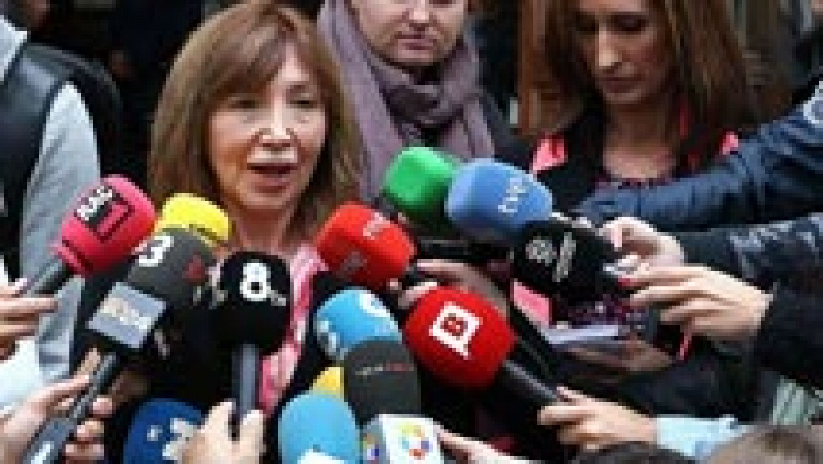 Telediario 1: La directora que no abrió su instituto el 9N declara que la "presionaron" desde la Generalitat | RTVE Play
