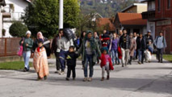 Eslovenia desplegará a su Ejército en las fronteras para reforzar los controles ante la entrada masiva de refugiados
