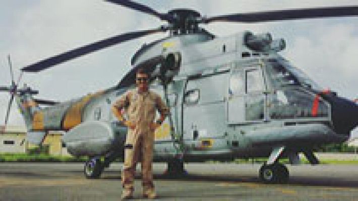 Defensa intenta contactar con los tres tripulantes rescatados del helicóptero caído en el Atlántico