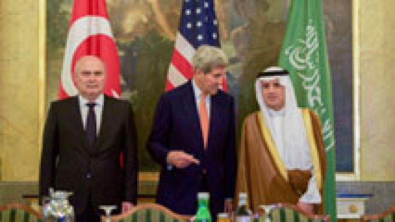 Estados Unidos, Turquía, Arabia Saudí y Rusia buscan una solución política a la guerra de Siria