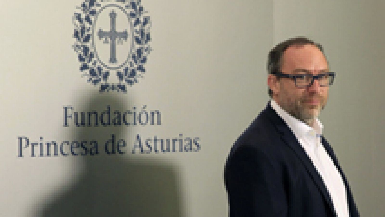 Jim Wales, fundador de Wikipedia: "Somos una comunidad consolidada, cuidamos los unos de los otros"