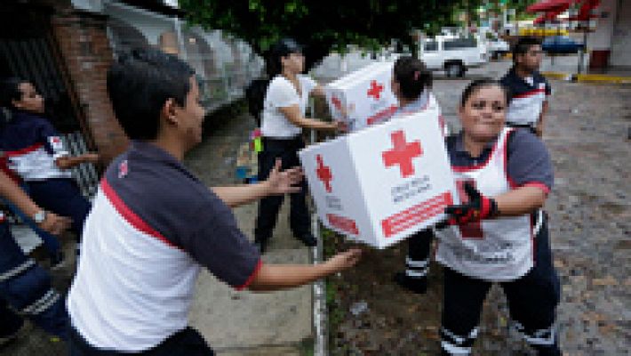 El huracán Patricia se debilita y pasa a ser tormenta tropical