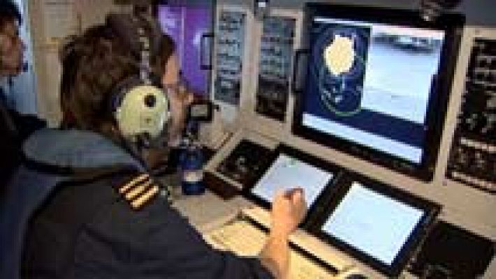 Telediario 1 - Morenés señala que se trabaja en labores de inteligencia con respecto al helicóptero desparecido