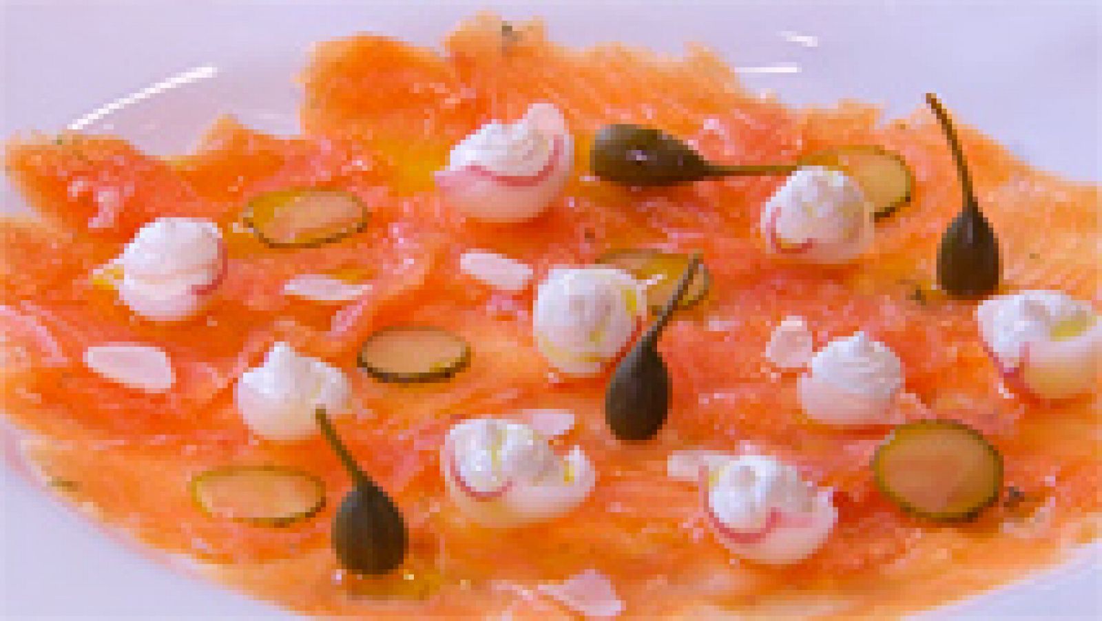 Receta de salmón marinado con un toque 'Torres' - RTVE.es