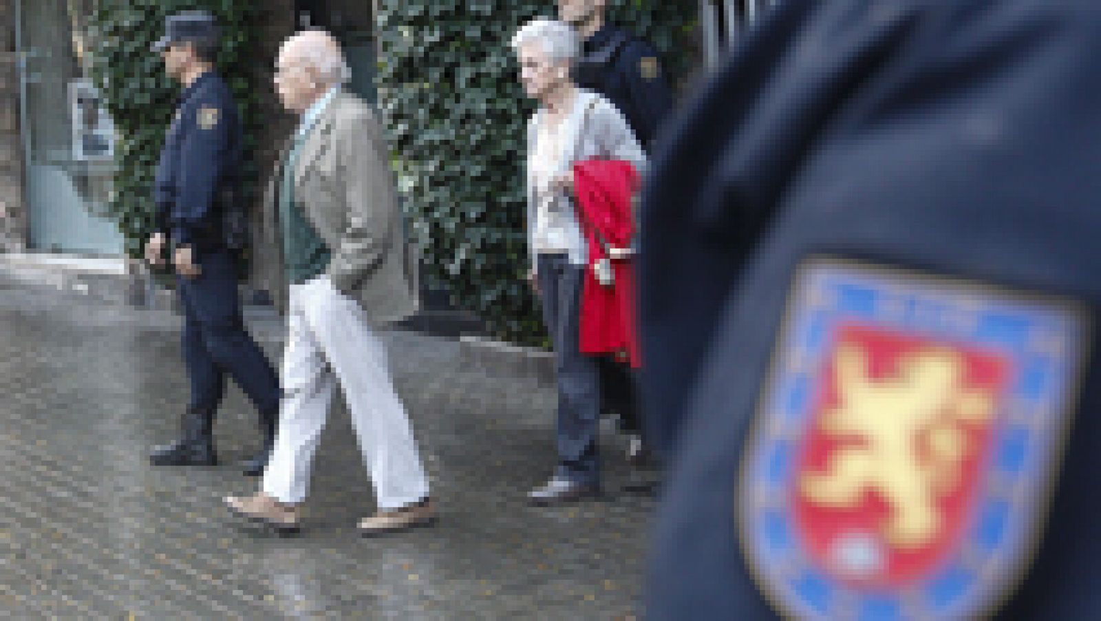 Telediario 1: Operación policial contra la familia Pujol | RTVE Play